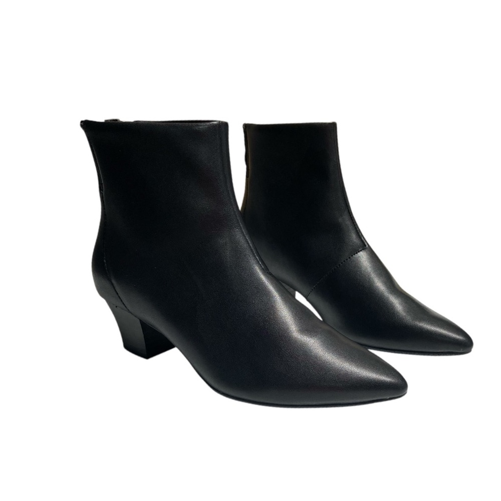 Clarks Teresa Black Leather Womens 9 Chunky Heel Boots Pointed Toe